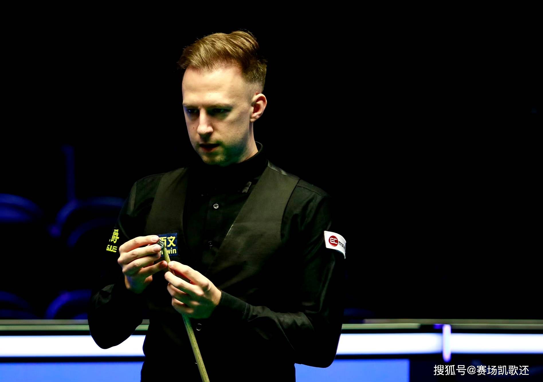 球和三分为 球和三分为