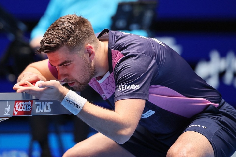 逐渐被边缘 逐渐被边缘